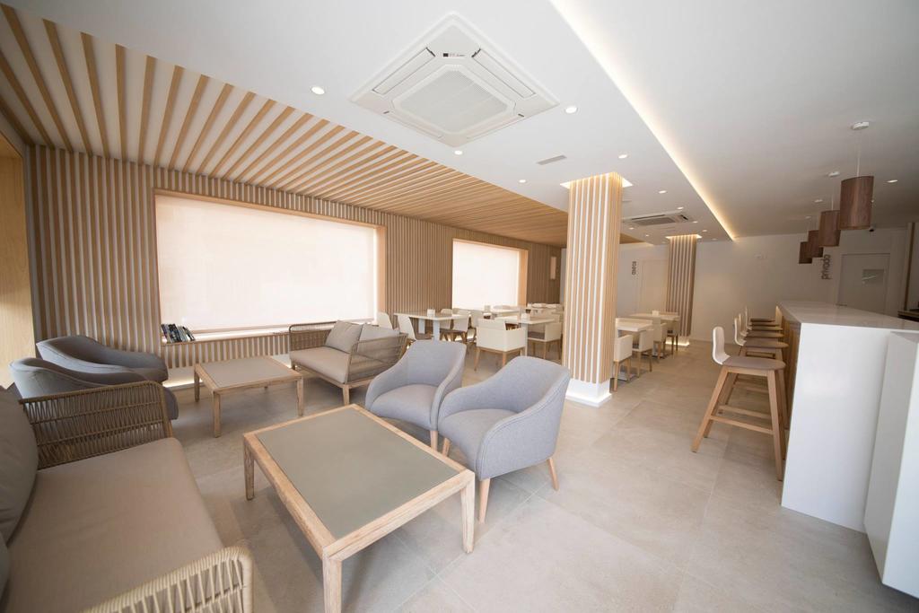El Trebol Bar & Hotel Only Adults كاربونيذاس المظهر الخارجي الصورة