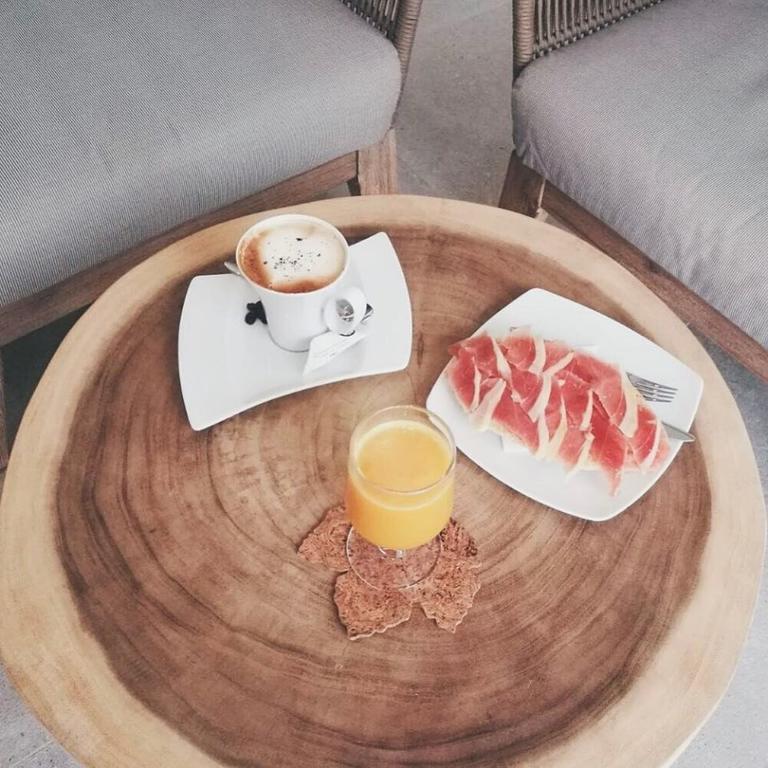 El Trebol Bar & Hotel Only Adults كاربونيذاس المظهر الخارجي الصورة